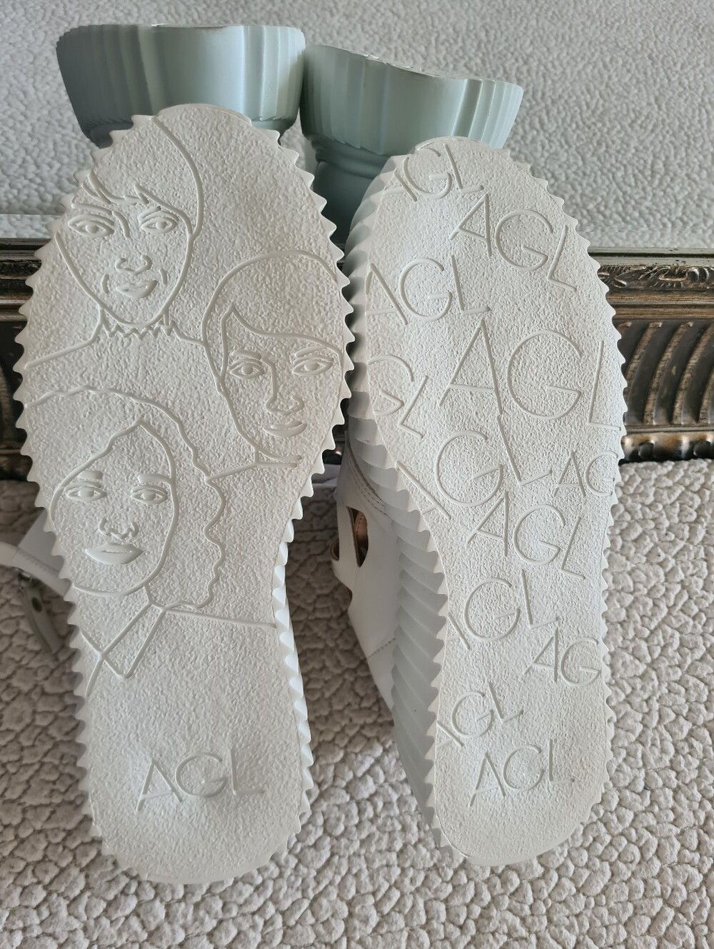 AGL Viggy Laser Cut White Leather Platform Ankle Boots EU 38 US 8 Org $491 - Picture 9 of 16